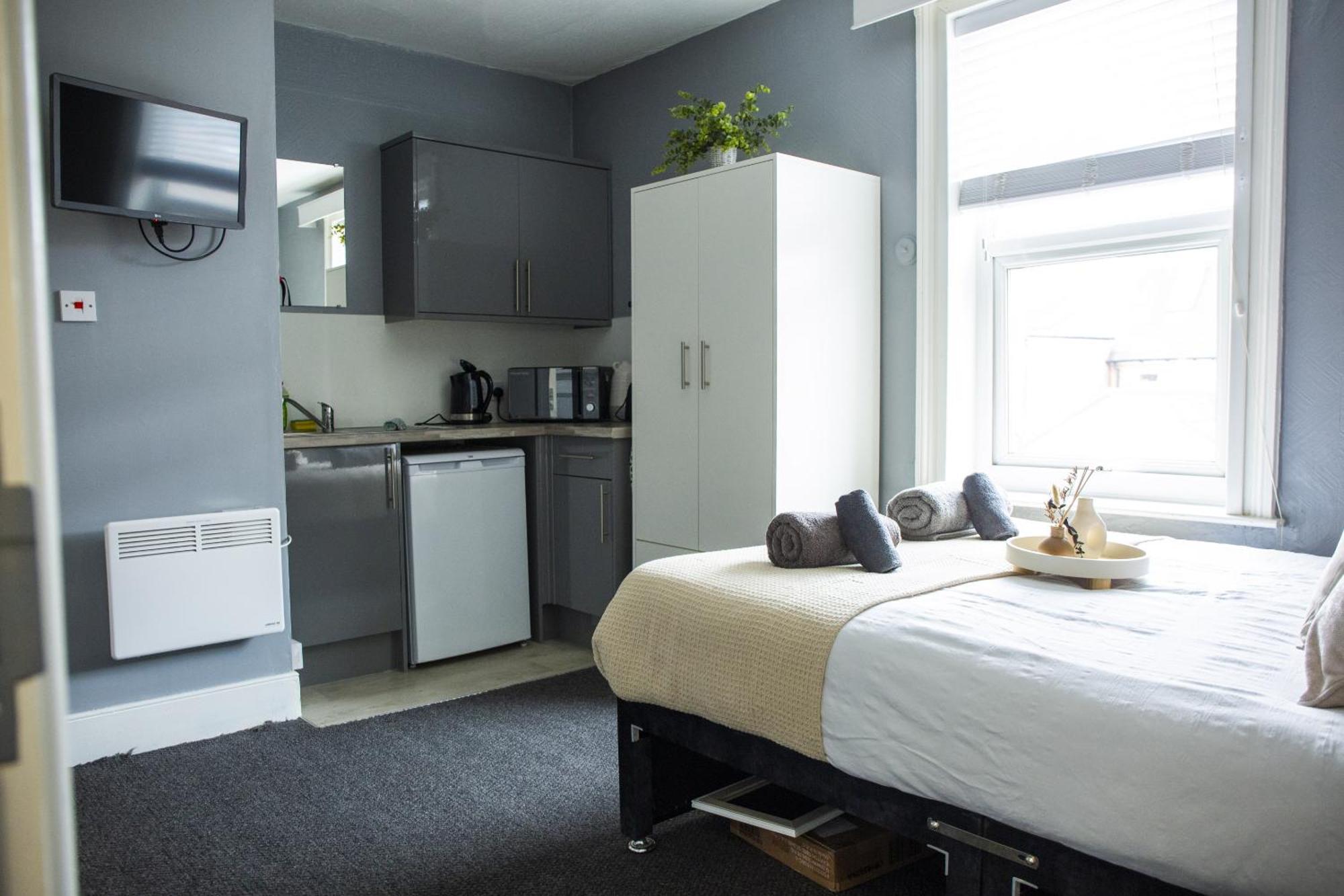 34 Evesham Road - Double Rooms Shottery Rum bild